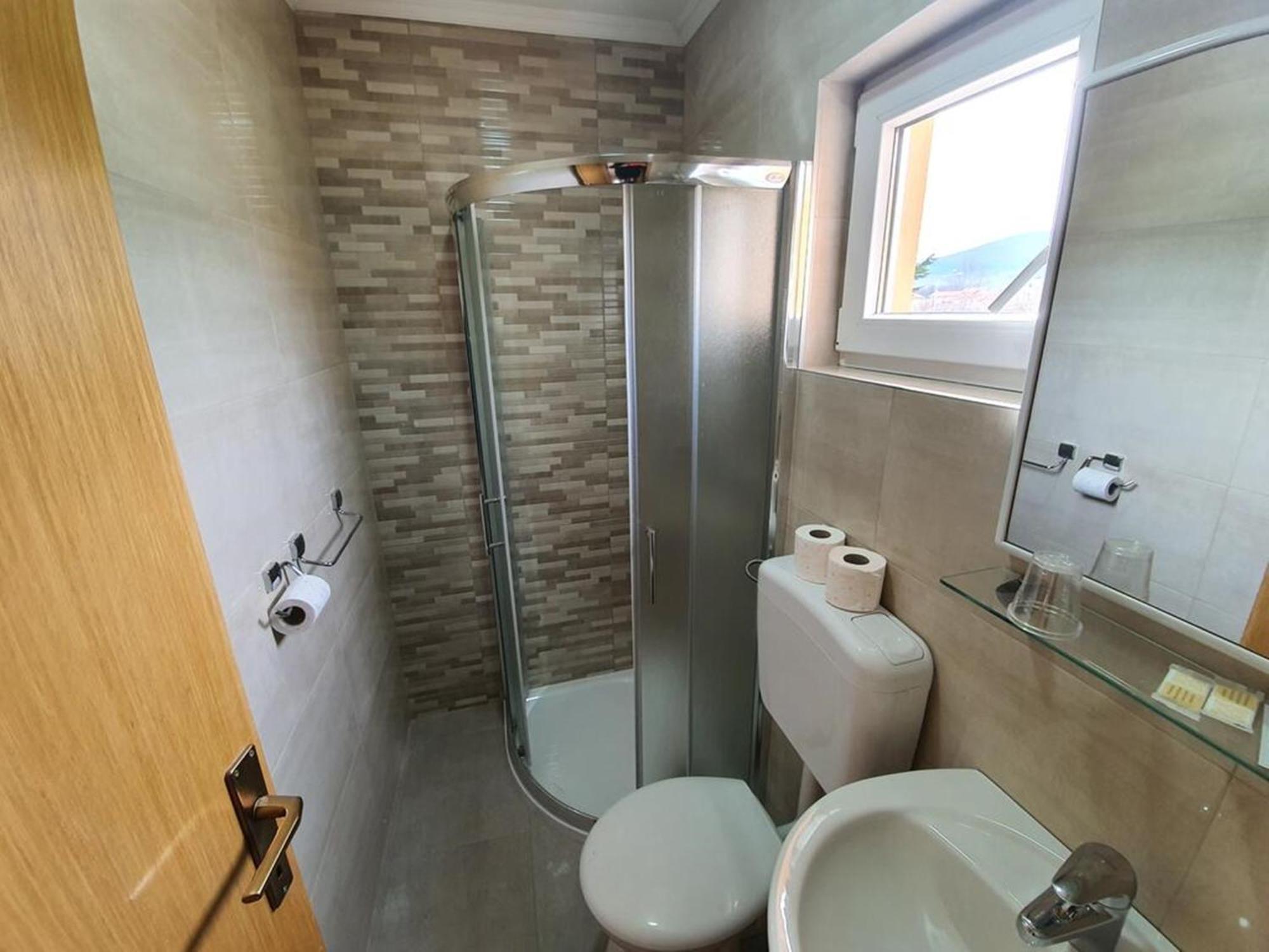 Hotel Pansion Obala Međugorje Habitación foto