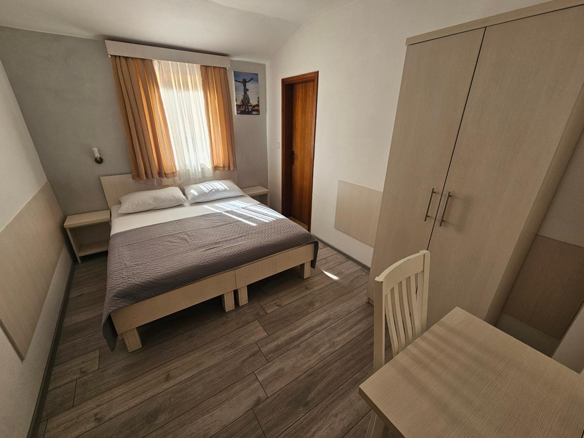Hotel Pansion Obala Međugorje Habitación foto