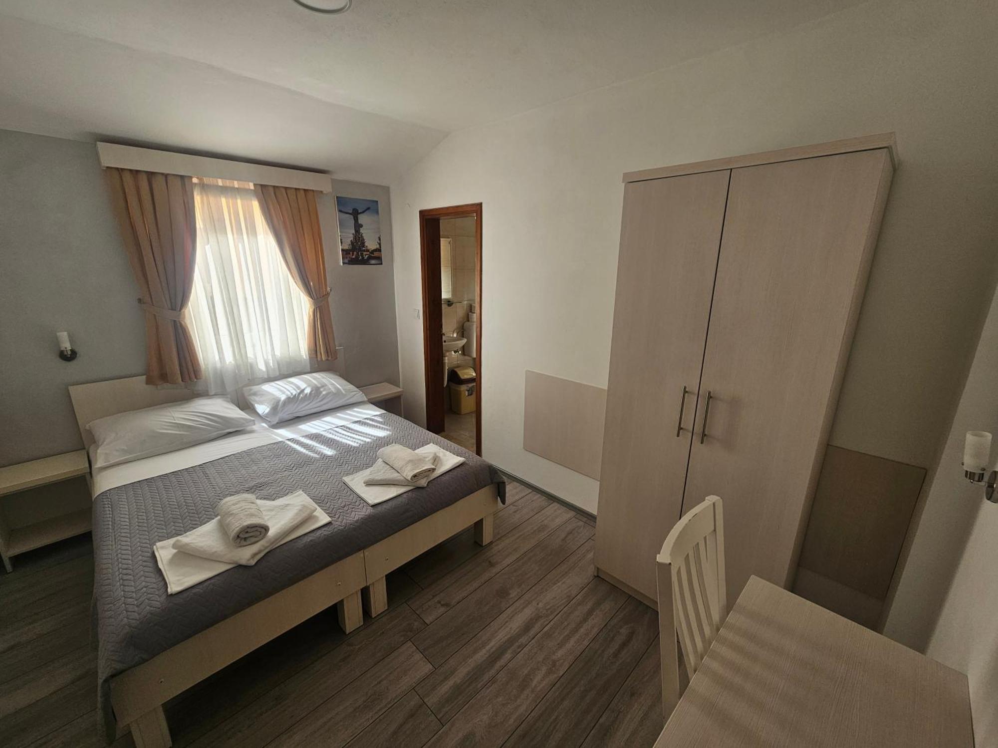 Hotel Pansion Obala Međugorje Habitación foto